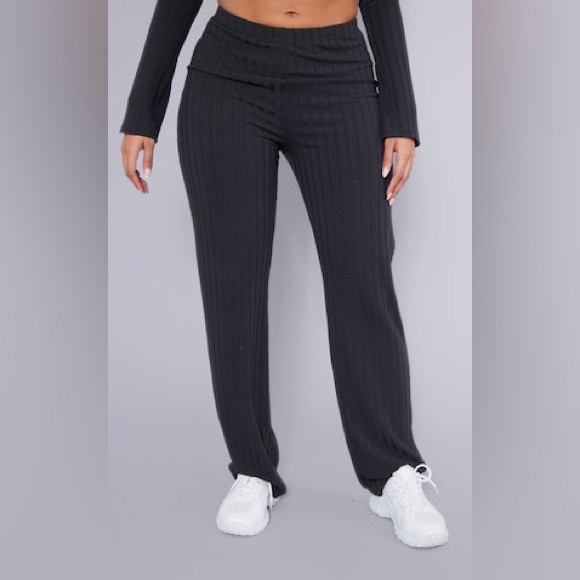 PrettyLittleThing Shape Charcoal Grey Wide Rib Flared Pants/Trousers Sz. 8 NWT - Picture 1 of 10